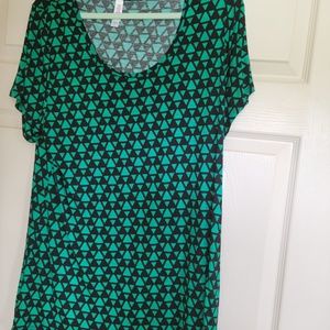 All LULAROE! - Lularoe Classic T Shirt Size XL
